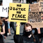 Bild från dagens manifestation i Malmö som hölls till stöd för Black lives matter-rörelsen.