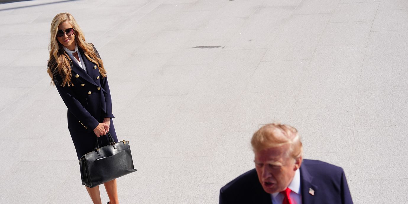 Katie Zacharia i samband med att Trump presenterade henne för omvärlden.