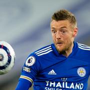 Jamie Vardy med bollen under torsdagens match