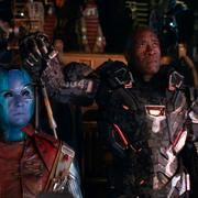 Karen Gillan och Don Cheadle i filmen ”Avengers: Endgame”.