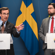 Carin Jämtin, Mikael Ribbenvik/Ulf Kristersson och Jimmie Åkesson.