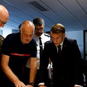 Macron på plats i regionen, 27 juli.