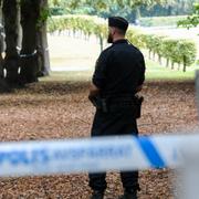 Polisavspärrningar på Östra kyrkogården.