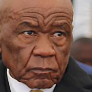 Thomas Thabane och han nuvarande hustru Maesaiah Thabane.