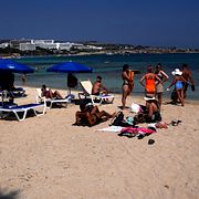 Turister på Cypern. Illustrationsbild.