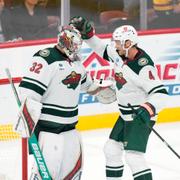 Minnesota Wild-målvakten Filip Gustavsson får beröm. 