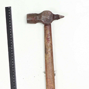 Mannen slog ihjäl 75-åringen med en hammare.