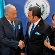 Netanyahu och Morales under invigningen.