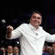 Flávio Bolsonaro.