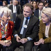 ECB-chefen Christine Lagarde, energikommissionären Dan Jørgensen och EU-kommissionens ordförande Ursula von der Leyen.