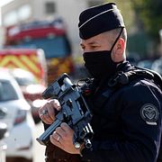 Polis på brottsplatsen. 
