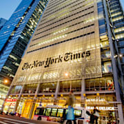 Arkivbild från New York Times byggnad i New York City. 