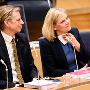 Per Bolund (MP) och Magdalena Andersson (S).