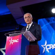  Reza Pahlavi.