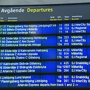 Flera avgångar har ställts in efter tågstrulet.