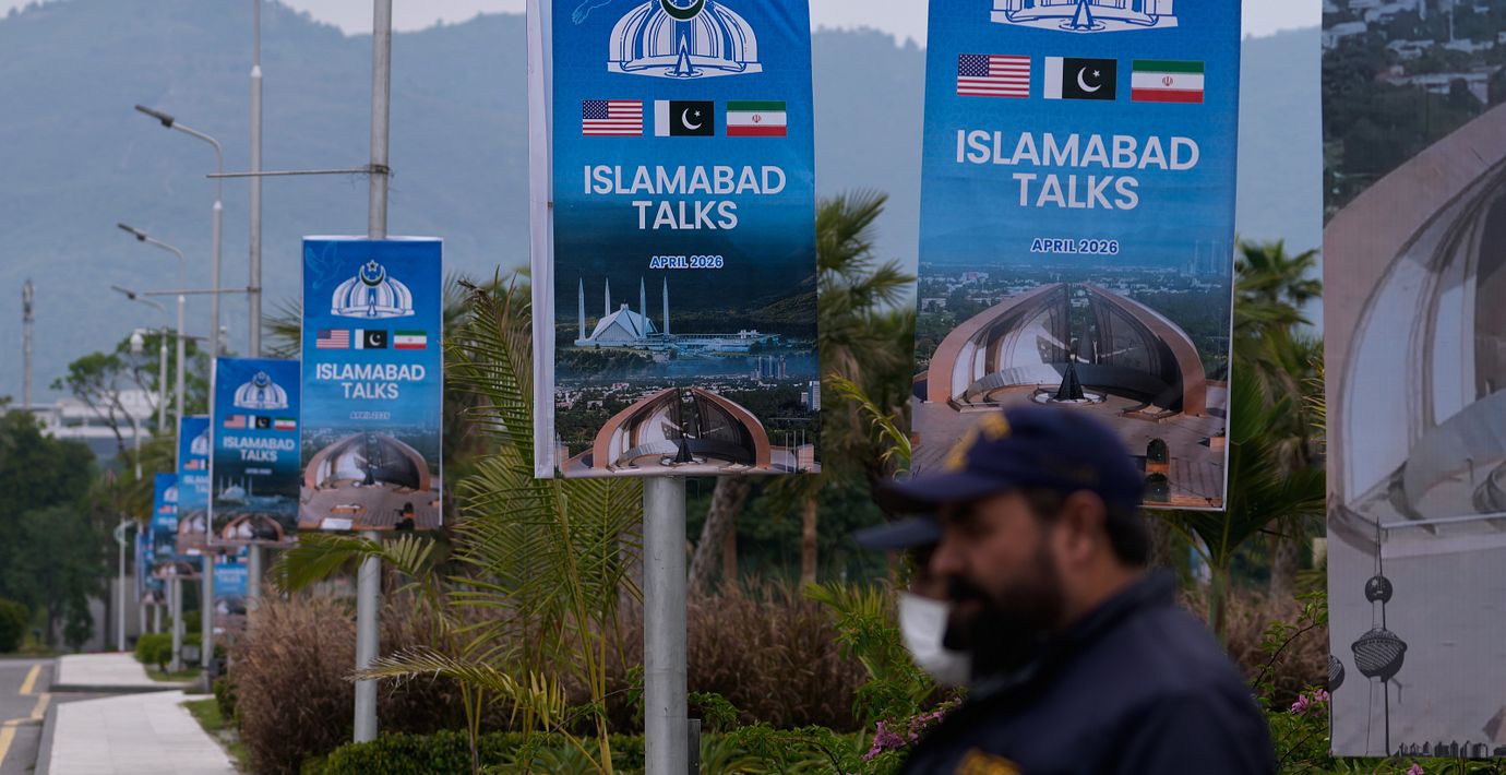 Säkerhetspersonal under tidigare förhandlingar i Islamabad, 11 april 2026. 