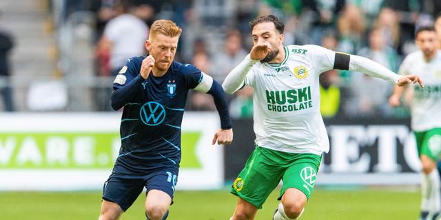 Anders Christiansen och Hammarbys Abdul Khalili.  ANDREAS L ERIKSSON / BILDBYRÅN