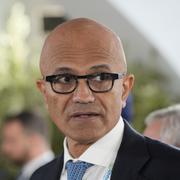 Vd Satya Nadella