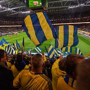 Det vankas publikfest på Strawberry arena i Stockholm när Sverige möter Polen på tisdag.