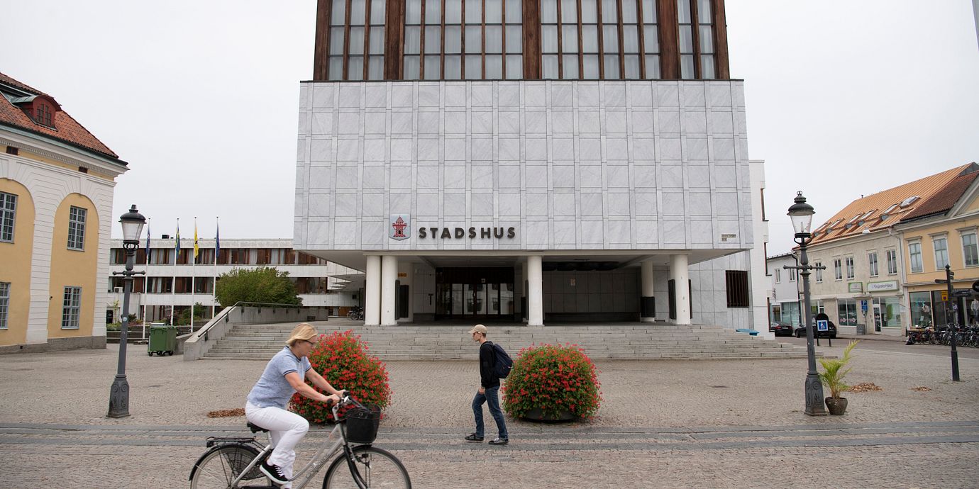 Arkivbild: Stadshuset vid Stora Torget i Nyköping.
