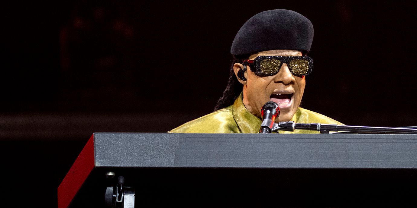 Den amerikanska musikern Stevie Wonder spelar på 3Arena i Stockholm.