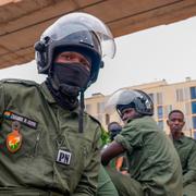 Nigeriansk polis i landets huvudstad i slutet på förra året. Arkivbild.