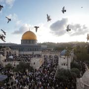 Palestinier firar eid al-fitr i Jerusalem. Illustrationsbild.