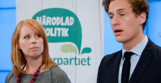 Annie Lööf och Emil Källström. Jessica Gow/TT / TT NYHETSBYRÅN