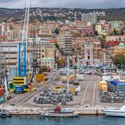 Rijeka är Kroatiens tredje största stad och har landets största hamn.