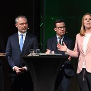 Alliansens partiledare från vänster Ebba Busch Thor (KD), Jan Björklund (L), Ulf Kristersson (M) och Annie Lööf (C) under Centerpartiets kommundagar.