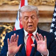 Trump vid torsdagens pressträff.