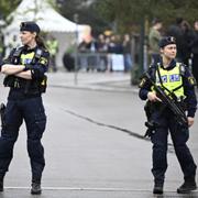  Polis med förstärkningsvapen på plats under Eurovision i Malmö förra veckan.