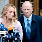 Daniels och Avenatti.