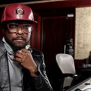 Will.I.am är en av artisterna bakom agit8.