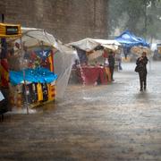 Regn i Barcelona under lördagen.