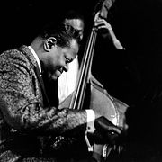 Kanadensiska pianisten och kompositören Oscar Peterson uppträder på konserthuset i Stockholm 1966.