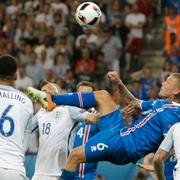 Islands Ragnar Sigurdsson försöker sig på en konstspark