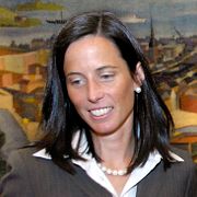 Arkiv, Adena Friedman.