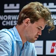 Världsettan Magnus Carlsen startar en ny tävling i schack och lockat de bästa spelarna.