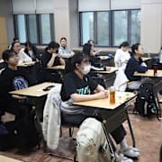 Sydkoreanska studenter skriver provet 2023.