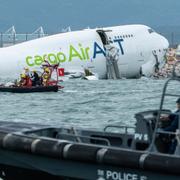 Fraktflygplan efter olyckan.