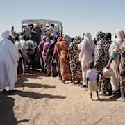 Människor som behövt lämna al-Fashir efter massakern. 