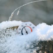 Illustrationsbild. Termometer med minusgrader.