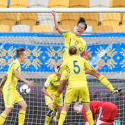 Daryna Apanaschenko efter 1–0-målet. 