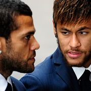 Neymar och Daniel Alves.