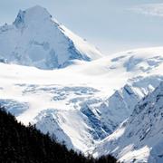 Berget Dent d’Herens i Alperna. Illustrationsbild.