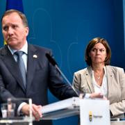 Statsminister Stefan Löfven och Isabella Lövin. 