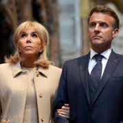 Emmanuel Macron och hans fru Brigitte Macron under statsbesöket i Storbritannien. 