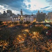 Demonstranter har samlats i Valencia.