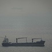 Lastfartyg i Hormuzsundet.